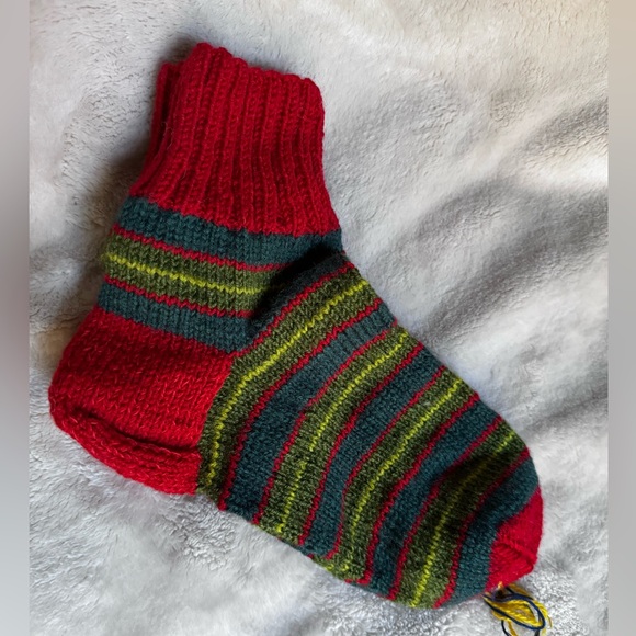 Wool hand knitted winter socks multicolored from Ukraine - Picture 1 of 4
